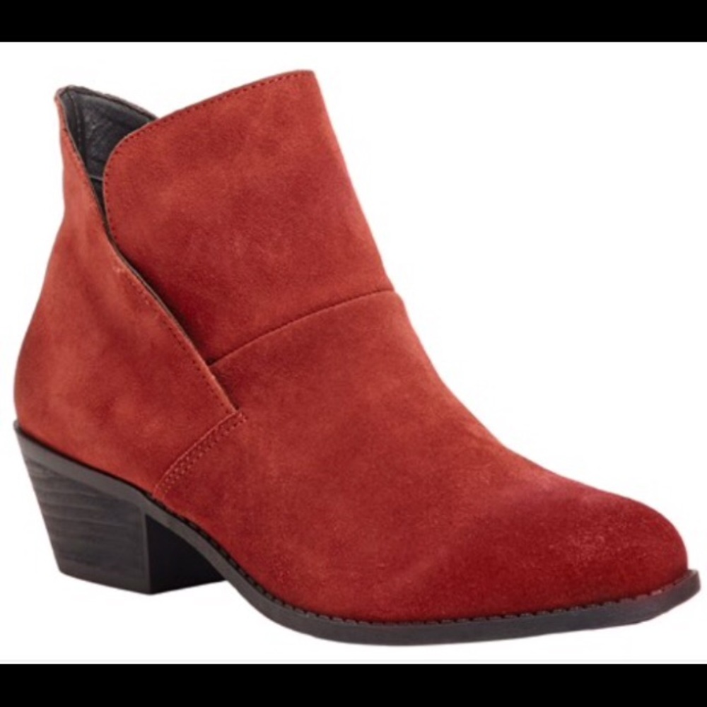 Women’s red suede Booties size 5.5